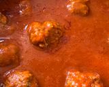 Foto del passaggio 5 della ricetta Polpette al sugo