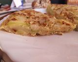 Foto del paso 6 de la receta: Tortilla de patatas y calabacín con cebolla