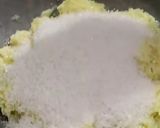A picture of step 3 of Papaya halwa.