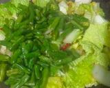 Foto langkah ke 5 dari resep Tumis Sawi Putih Buncis.