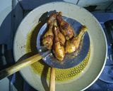 Foto langkah ke 4 dari resep Ayam Goreng Serundeng LAOS.