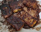 Foto langkah ke 4 dari resep Tempe dan Telur Bakar Teflon.
