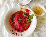 A picture of step 4 of Beetroot hummus.