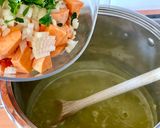 Foto del paso 3 de la receta: 🇳🇱 SOPA de ARVEJAS (“Erwtensoep” versión vegana, Países Bajos)