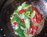 A picture of step 4 of Amla chutney.
