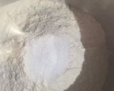Korpás pihepuha zsemle recept fázis 1 fotója