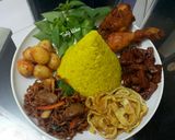 Foto langkah ke 4 dari resep Tumpeng mini (magic com).