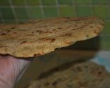 A picture of step 8 of Zucchini Flat Naan Bread نان کدویی.