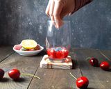 Foto langkah ke 2 dari resep Strawberry Mojito.