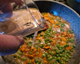 Foto del paso 7 de la receta: Pollo Arvejado