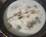 A picture of step 6 of Thai Baby Corn Soup.