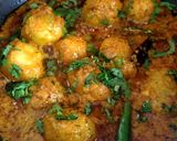 A picture of step 8 of "Lababdar Aloo -Mattar".