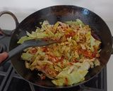 A picture of step 2 of Patta gobhi chana dal.