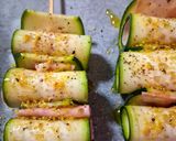Foto del passaggio 6 della ricetta 🍢Spiedini di zucchine e mortadella al forno 🔥