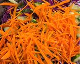 A picture of step 2 of Northeastern Style Salad (东北大拌菜).