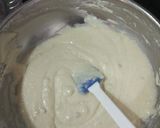 A picture of step 4 of Vanilla Cake.