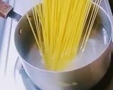 A picture of step 1 of Cheesy chicken fajita spaghetti.