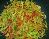 Foto del paso 4 de la receta: Salteado de verduras y pollo y arroz integral