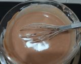 Foto langkah ke 3 dari resep Martabak Brownies lipat.