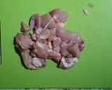 A picture of step 1 of Sesame Oil Chicken Soup.