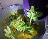 Foto langkah ke 8 dari resep Ikan Mas bumbu Acar.