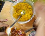 A picture of step 3 of Dabeli.