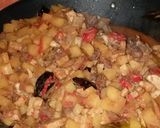 Foto langkah ke 4 dari resep Sambal Goreng Kentang Daging.