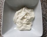A picture of step 1 of Rasberry ice cream dessert.