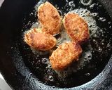A picture of step 6 of Paneer hungcurd bullets.