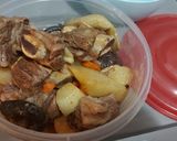 Hình bước làm 5 của món Sườn bò kho củ cải