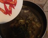 Foto langkah ke 2 dari resep Sayur Bening Bayam Jagung Kemangi.