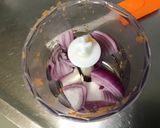 Une image de l'étape 7 de Hamburgers à l'oignon rouge, carotte, ail et parmesan.