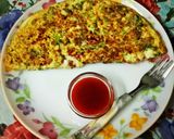 ভেজিটেবল চীজ অমলেট(Vegetable cheese omelette recipe in Bengali) রেসিপির ধাপ 7 ছবি