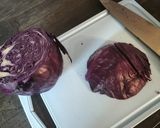 Foto del passaggio 2 della ricetta Risotto con cavolo viola, gorgonzola e noci