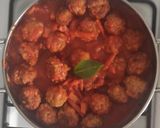 Foto del passaggio 6 della ricetta Frisella con polpette di salsiccia pezzente stracciatella Lucana e peperone crusco