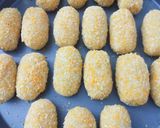 Foto langkah ke 6 dari resep Kroket Kentang Favorit Ibu.