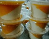 Foto langkah ke 3 dari resep Puding Mangga.