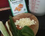Foto langkah ke 1 dari resep Nasi Kuning Rice Cooker Harum Gurih ✅.