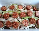 Savanyú káposztás tarjaszeletek sütőben sütve recept fázis 3 fotója