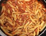 Foto del paso 3 de la receta Macarrones con salchicha fresca y salsa tomate