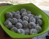 Foto langkah ke 6 dari resep Kue Bola Salju.