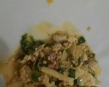 Foto langkah ke 2 dari resep Martabak Tahu Bumbu Kari.