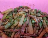 Foto langkah ke 6 dari resep Tumis Buncis Labu sium.