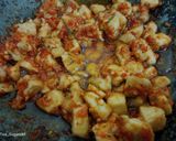 Foto langkah ke 4 dari resep Oseng Pedas Fillet Dada Ayam.