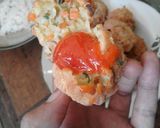 Foto langkah ke 3 dari resep Bola Mie Wortel dan Sosis.