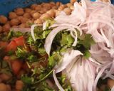 A picture of step 2 of Diet chana chat.