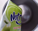 Foto langkah ke 1 dari resep Silky pudding kelapa muda.