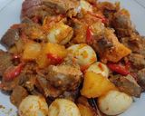 Foto langkah ke 5 dari resep Sambal Goreng Hati, Kentang, Telur Puyuh (Balita Friendly).