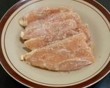 Foto langkah ke 1 dari resep Chicken parmigiana.