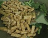 Foto langkah ke 3 dari resep Oseng sawi tempe.